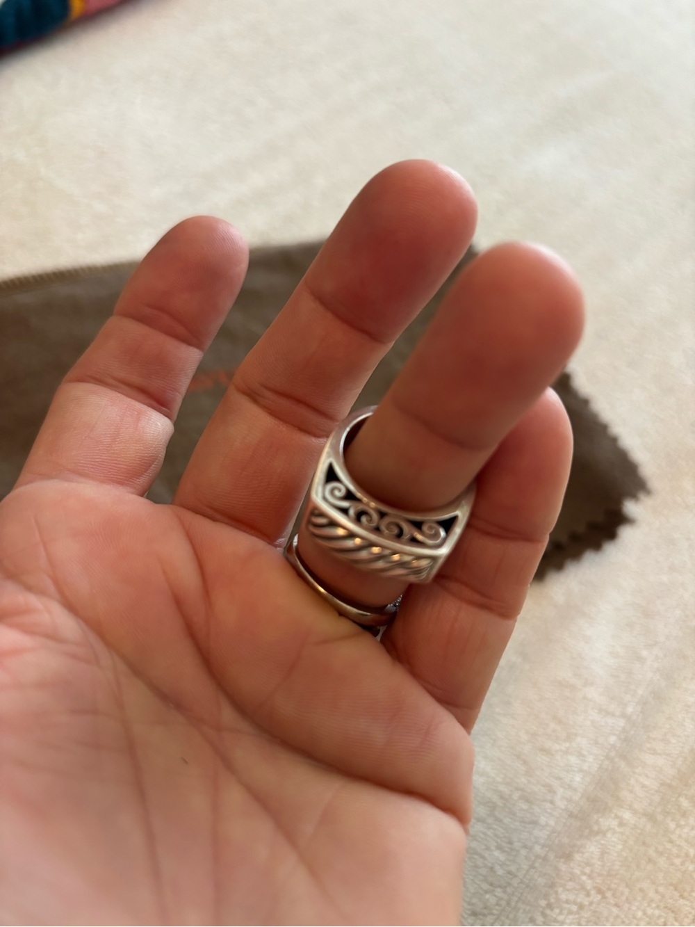 Brighton Sterling Silver Scroll Signet Ring - Black Accent - Picture 4 of 9